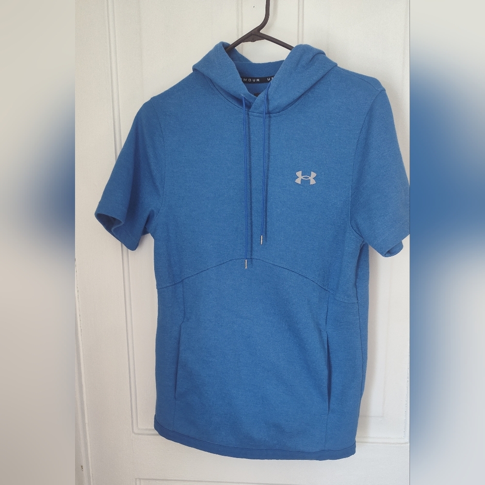 Men's Blue Under Armour Short Sleeved Hooded Pullover Sweatshirt Size Small